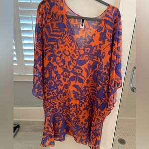 VIX Antigua Cover Up - size medium.  Used but good condition